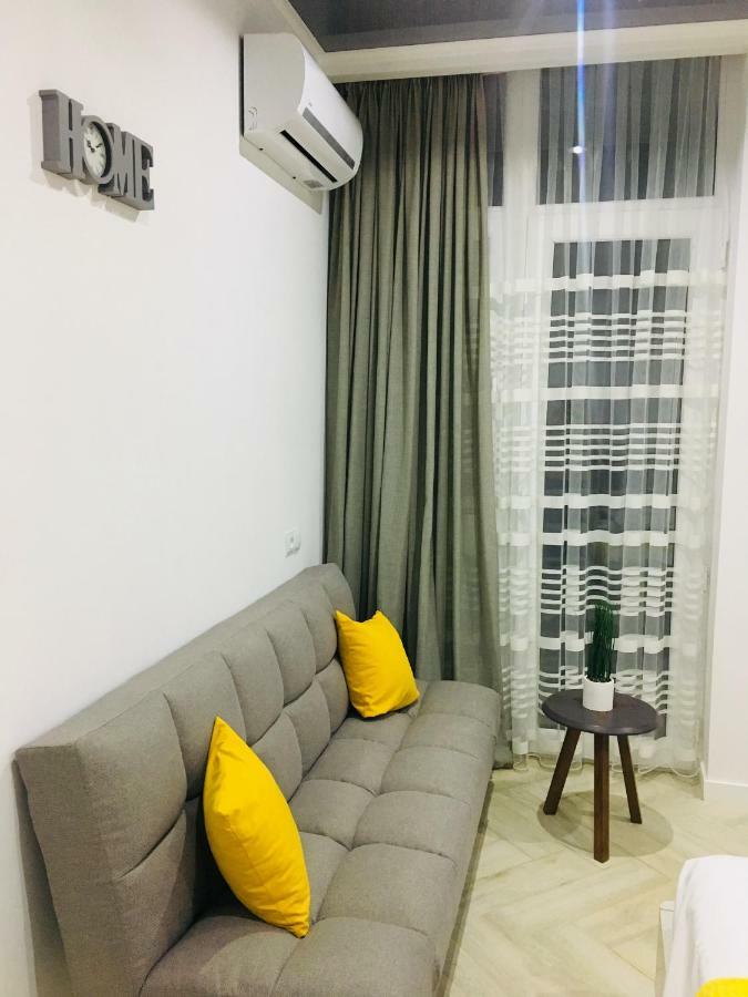 Yellow Room With Sea View Makhinjauri Ngoại thất bức ảnh