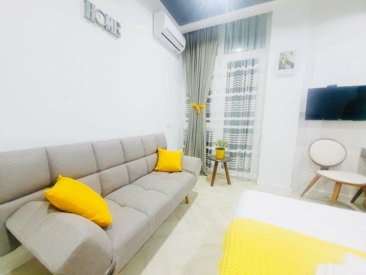 Yellow Room With Sea View Makhinjauri Ngoại thất bức ảnh